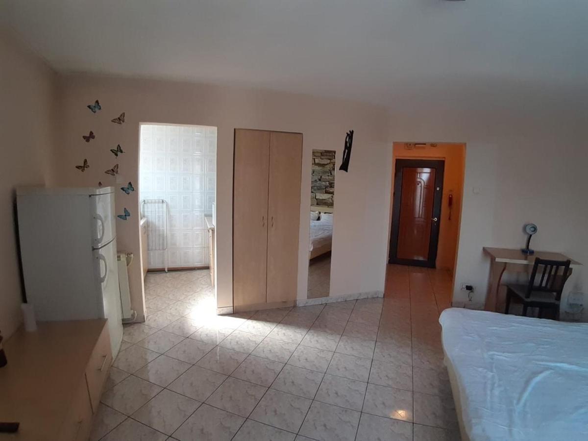 Old Town New Spacious Apartment Bucareste Exterior foto