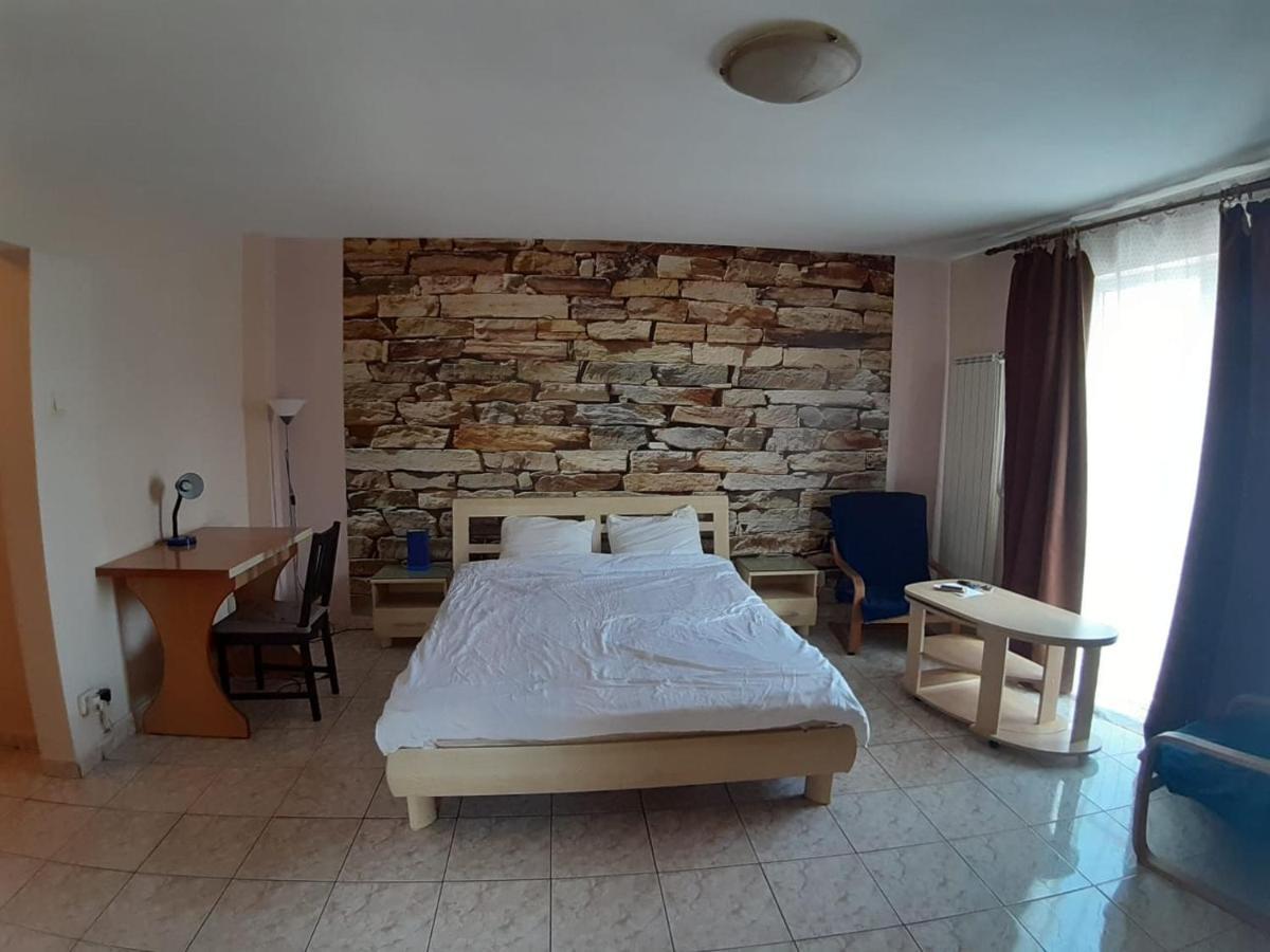 Old Town New Spacious Apartment Bucareste Exterior foto